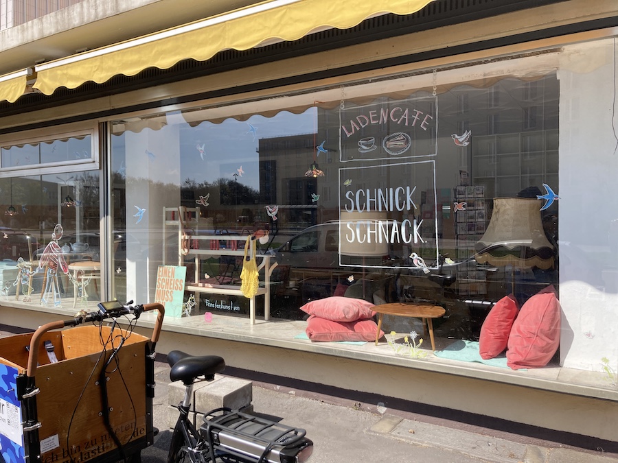 Read more about the article Veränderungen im Schnick-Schnack Café